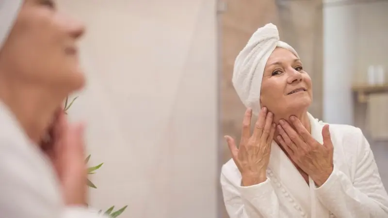 O que muda na pele ao longo do tempo e como adaptar os cuidados